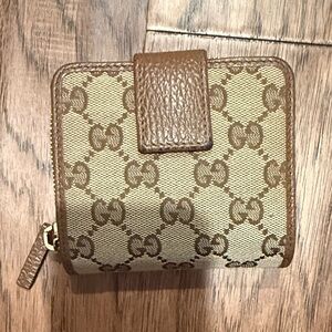 Gucci Beige and Brown Women's Wallet
